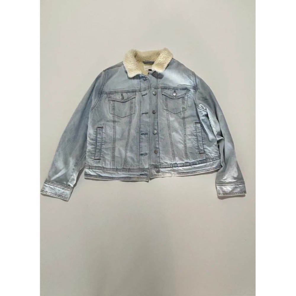 Universal Thread Womens XL Sherpa Lined Denim Trucker Jacket Light Wash Blue